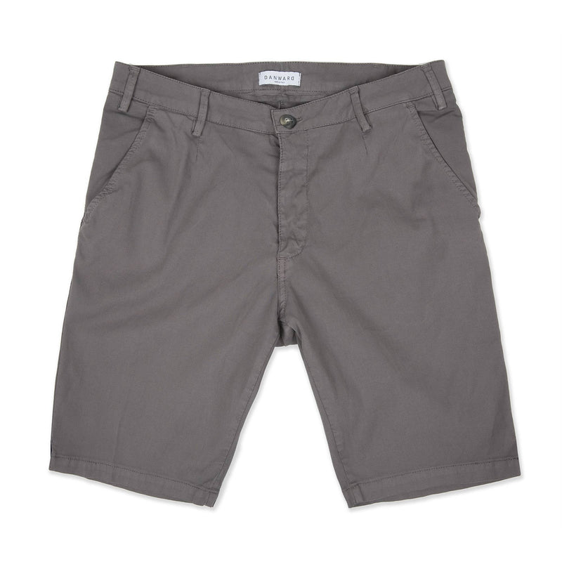 MID-LENGTH COTTON STRETCH WALKING SHORT