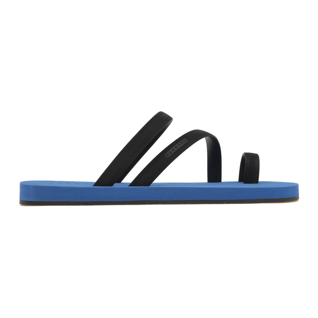 BICOLORED FLIP-FLOP WITH ASYMMETRIC CAGED UPPER,  BLUE WITH BLACK