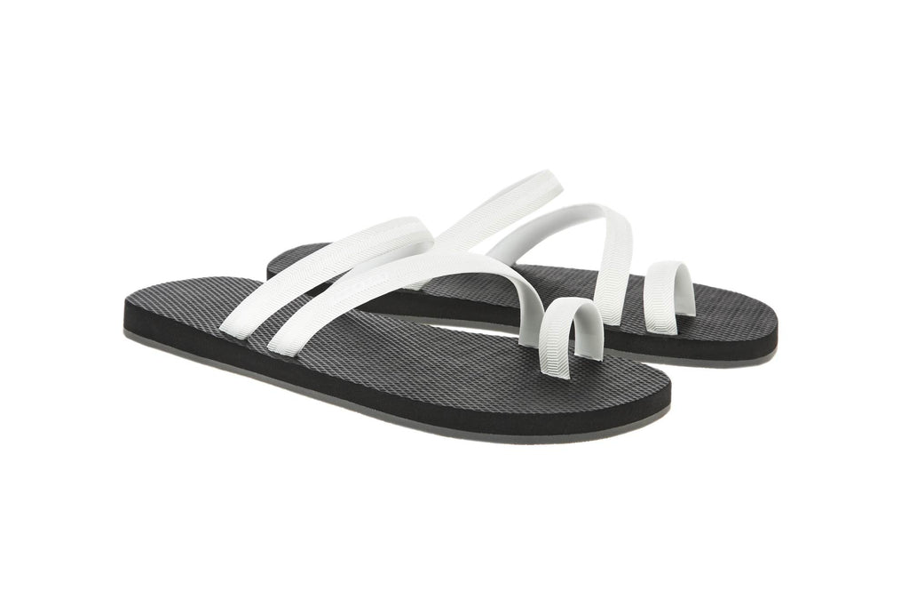 BICOLORED FLIP-FLOP WITH ASYMMETRIC CAGED UPPER,  BLACK WITH WHITE