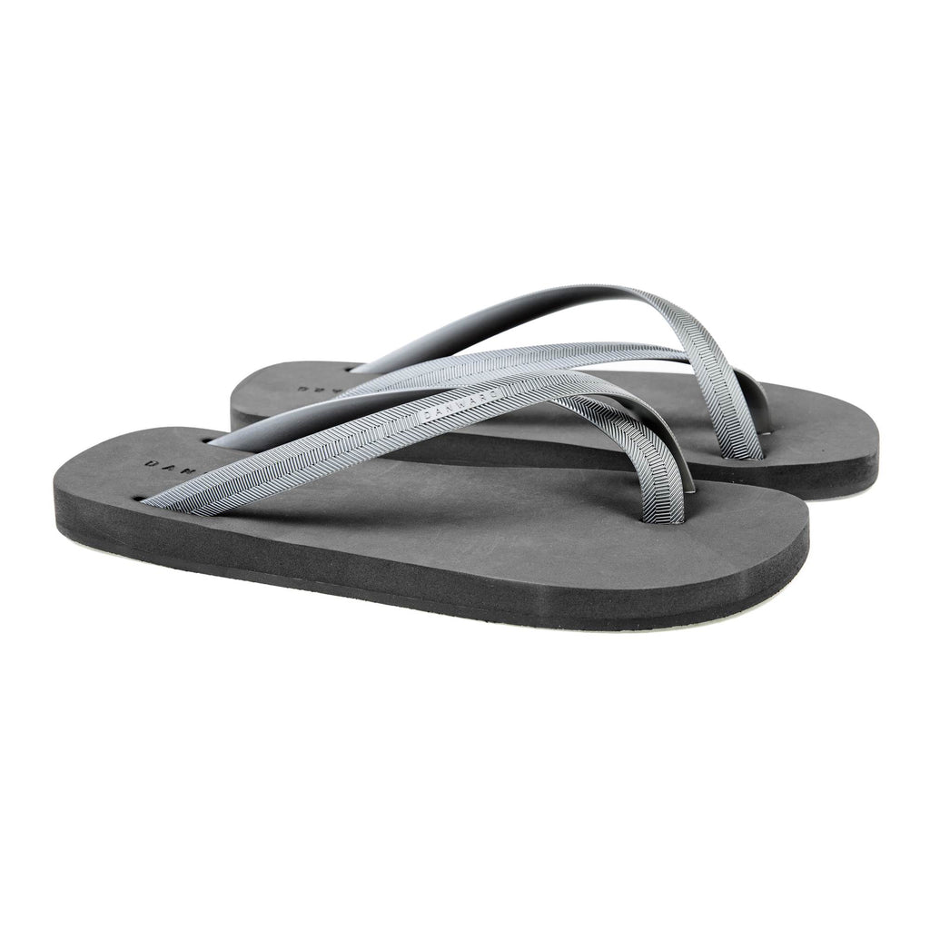 BICOLORED CROSS TOE FLIP-FLOP, BLACK WITH SILVER