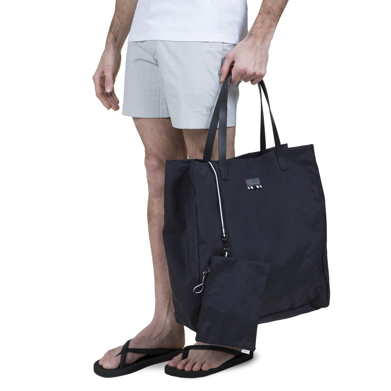 MIDSIZE NYLON TOTE BAG WITH INTERNAL POCHETTE